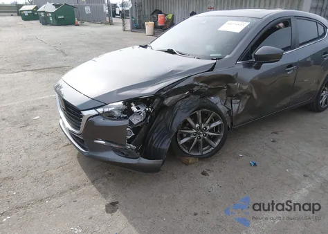 2018 Mazda Mazda3 Grand Touring z USA, uszkodzony, nr VIN 3MZBN1M30JM277165